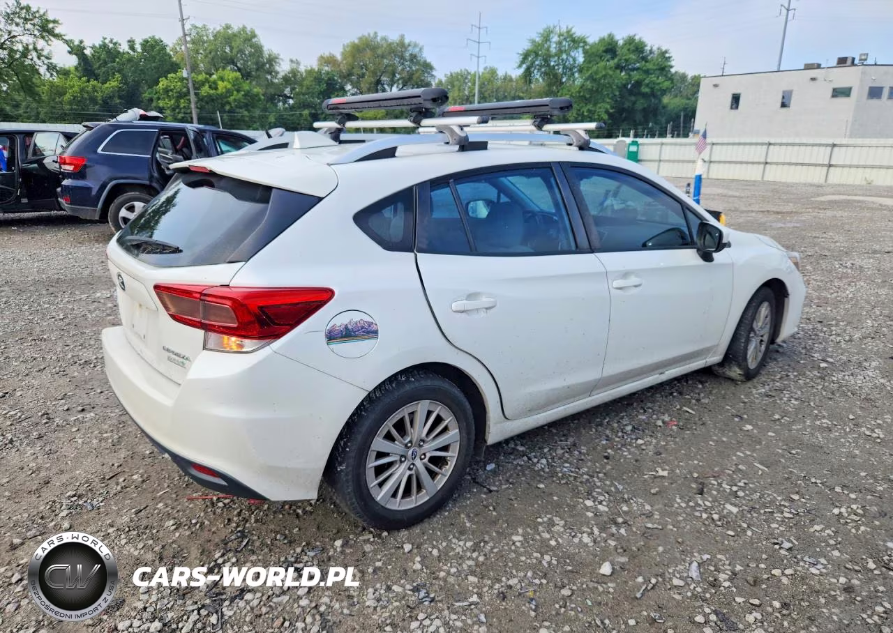 2017 Subaru Impreza Premium Plus VIN:4S3GTAD62H3713762 - 3
