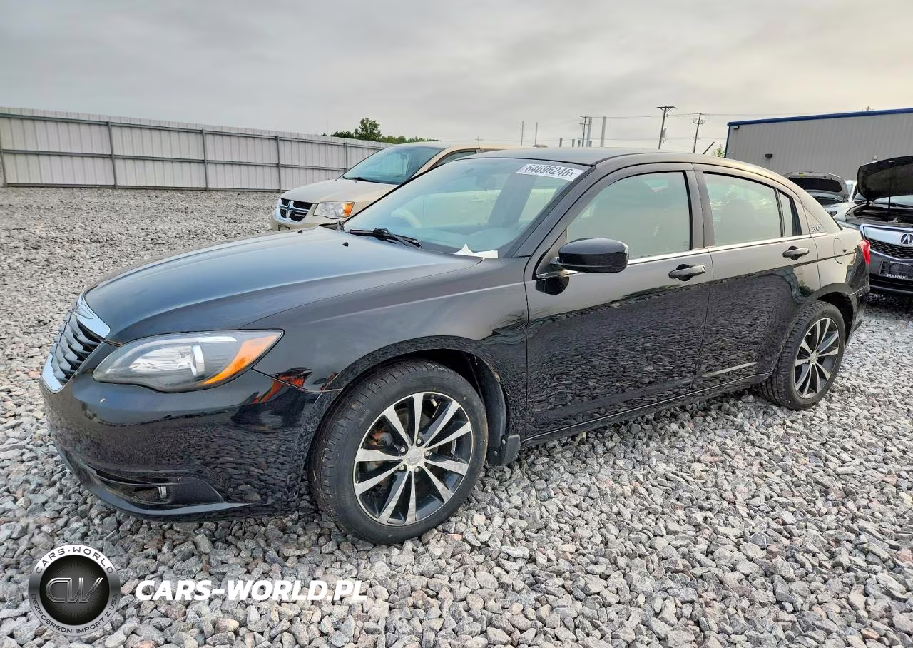 2013 Chrysler 200 Touring VIN:1C3CCBBB9DN674434 - 1