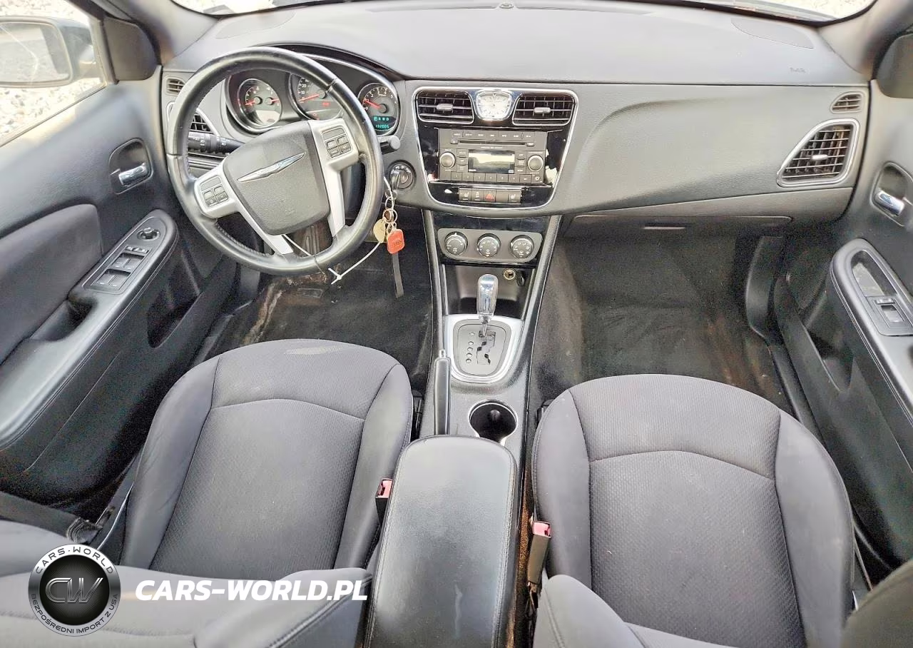 2013 Chrysler 200 Touring VIN:1C3CCBBB9DN674434 - 8