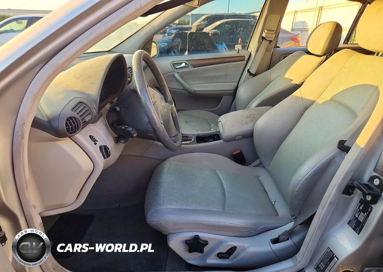 2004 Mercedes-Benz C 230K Sport Sedan VIN:WDBRF40J04F444048 - 7