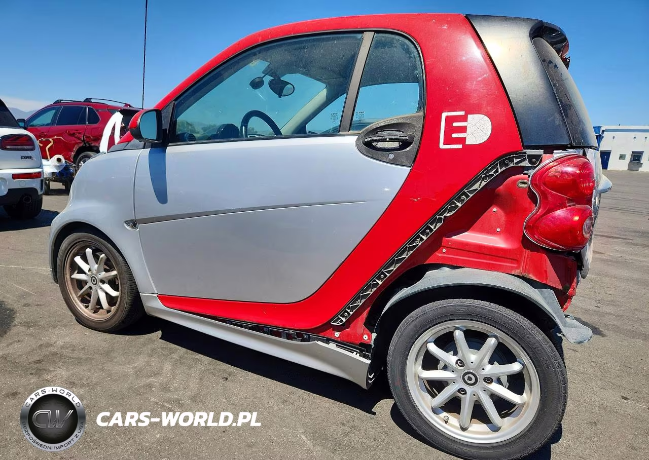 2015 Smart Fortwo VIN:WMEEJ9AA7FK836157 - 2