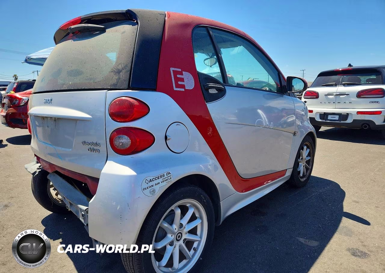 2015 Smart Fortwo VIN:WMEEJ9AA7FK836157 - 3