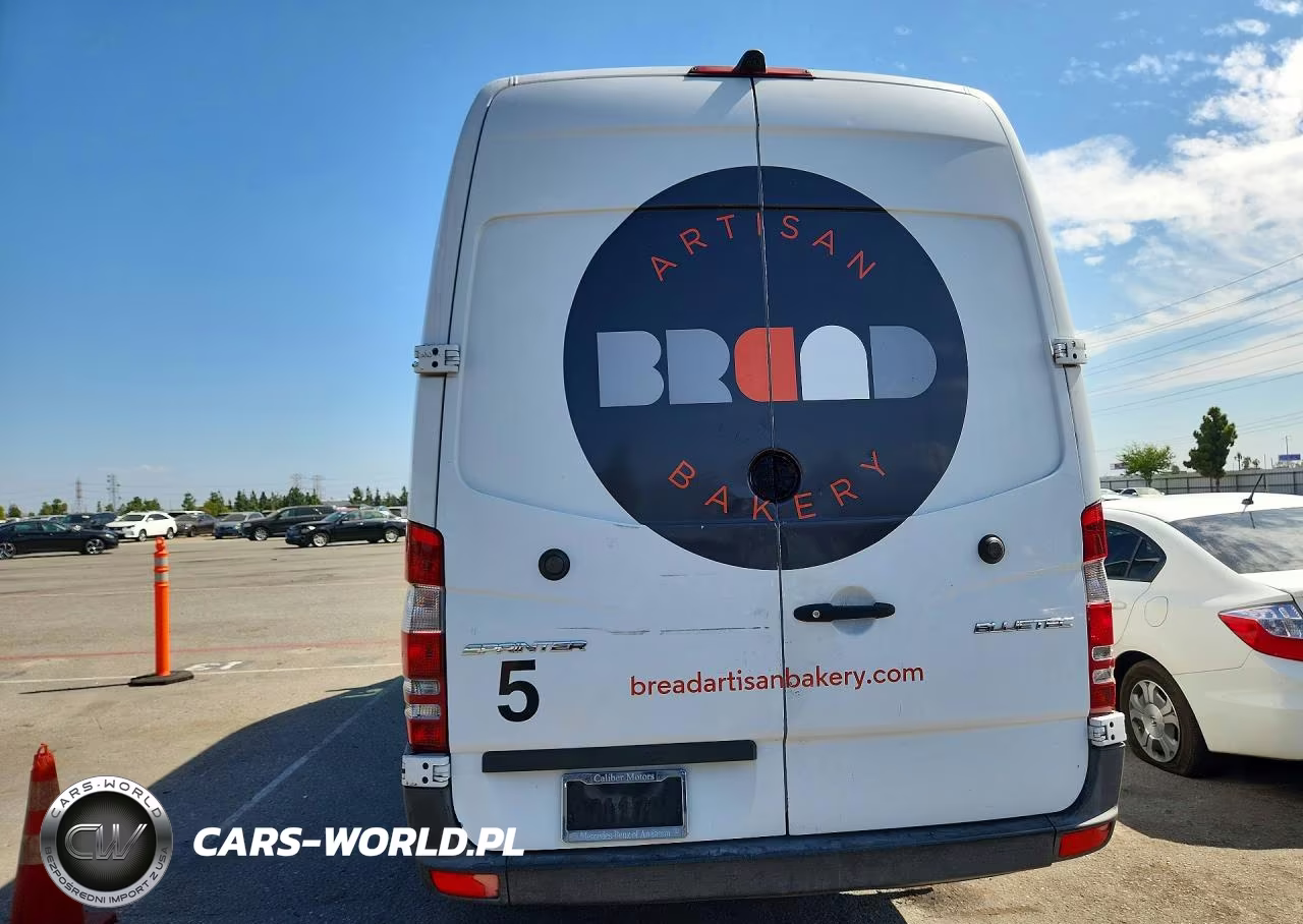 2016 Mercedes-Benz Sprinter 2500 VIN:WD3PE8DDXGP240759 - 6