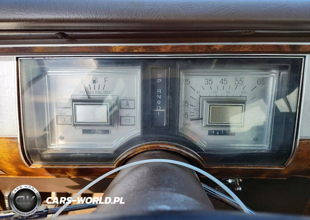 1985 Mercury Marquis Colony Park VIN:2MEBP94F9FX709042 - 9