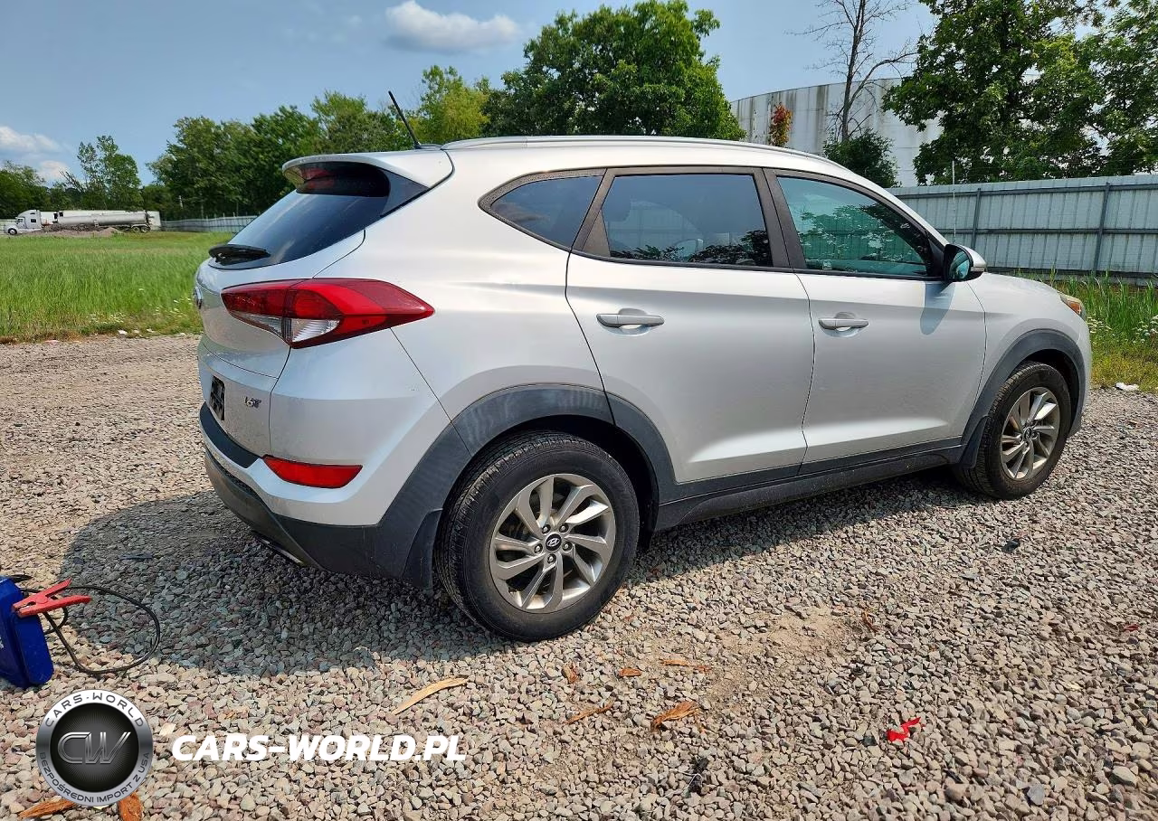 2016 Hyundai Tucson Eco VIN:KM8J33A22GU164927 - 3