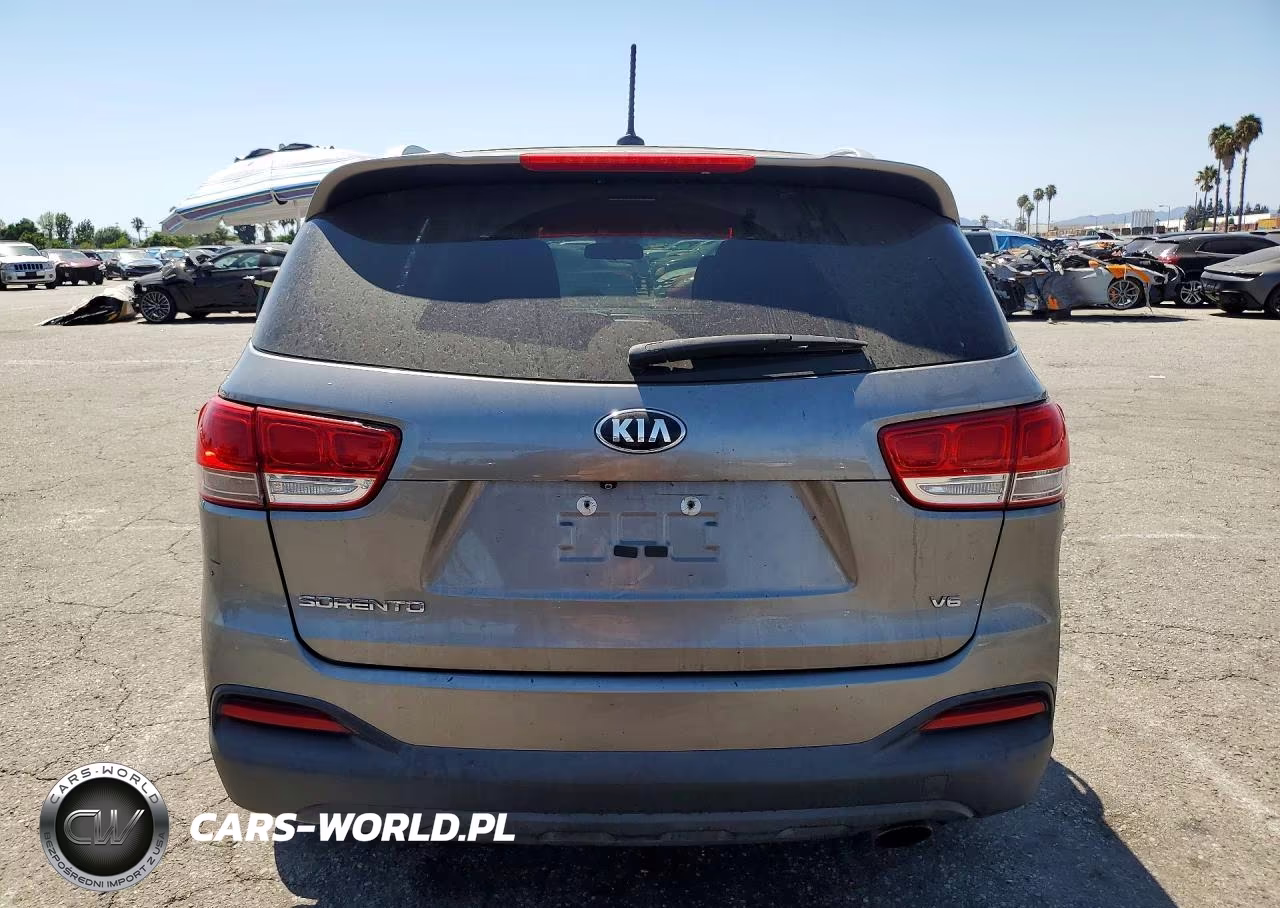 2016 Kia Sorento Lx V6 VIN:5XYPGDA59GG180398 - 6