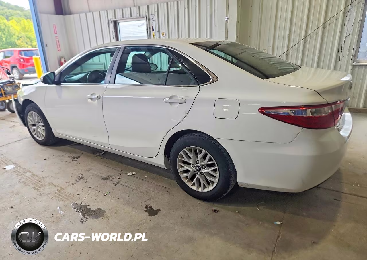 2016 Toyota Camry Le VIN:4T4BF1FK2GR578191 - 2