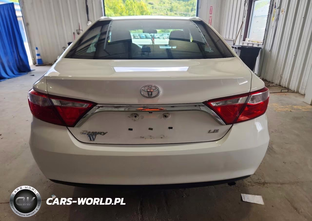 2016 Toyota Camry Le VIN:4T4BF1FK2GR578191 - 6