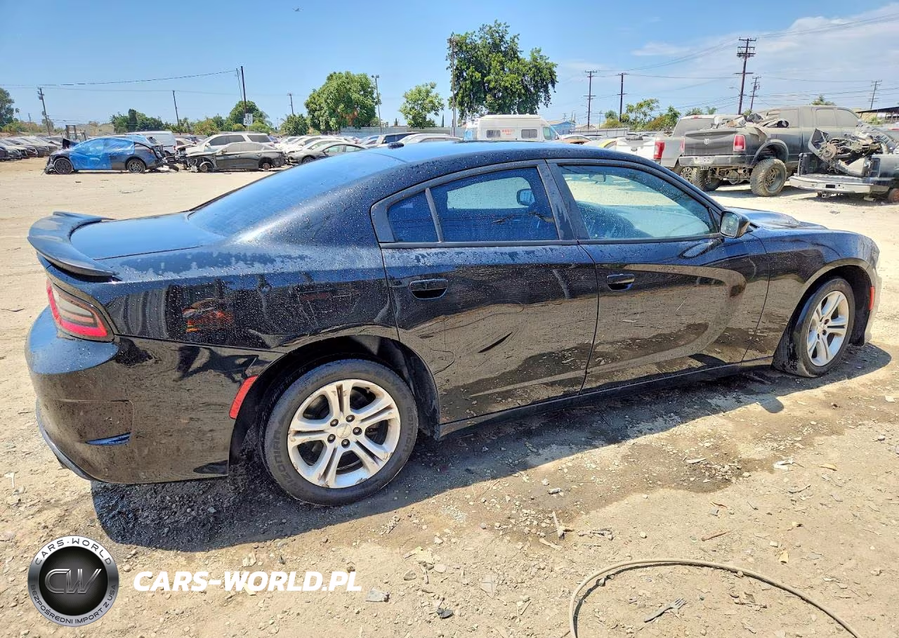 2018 Dodge Charger Sxt VIN:2C3CDXBG8JH115192 - 3