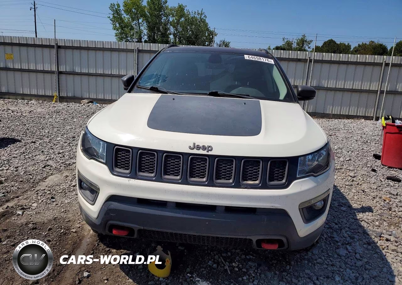 2018 Jeep Compass Trailhawk VIN:3C4NJDDB4JT129272 - 5
