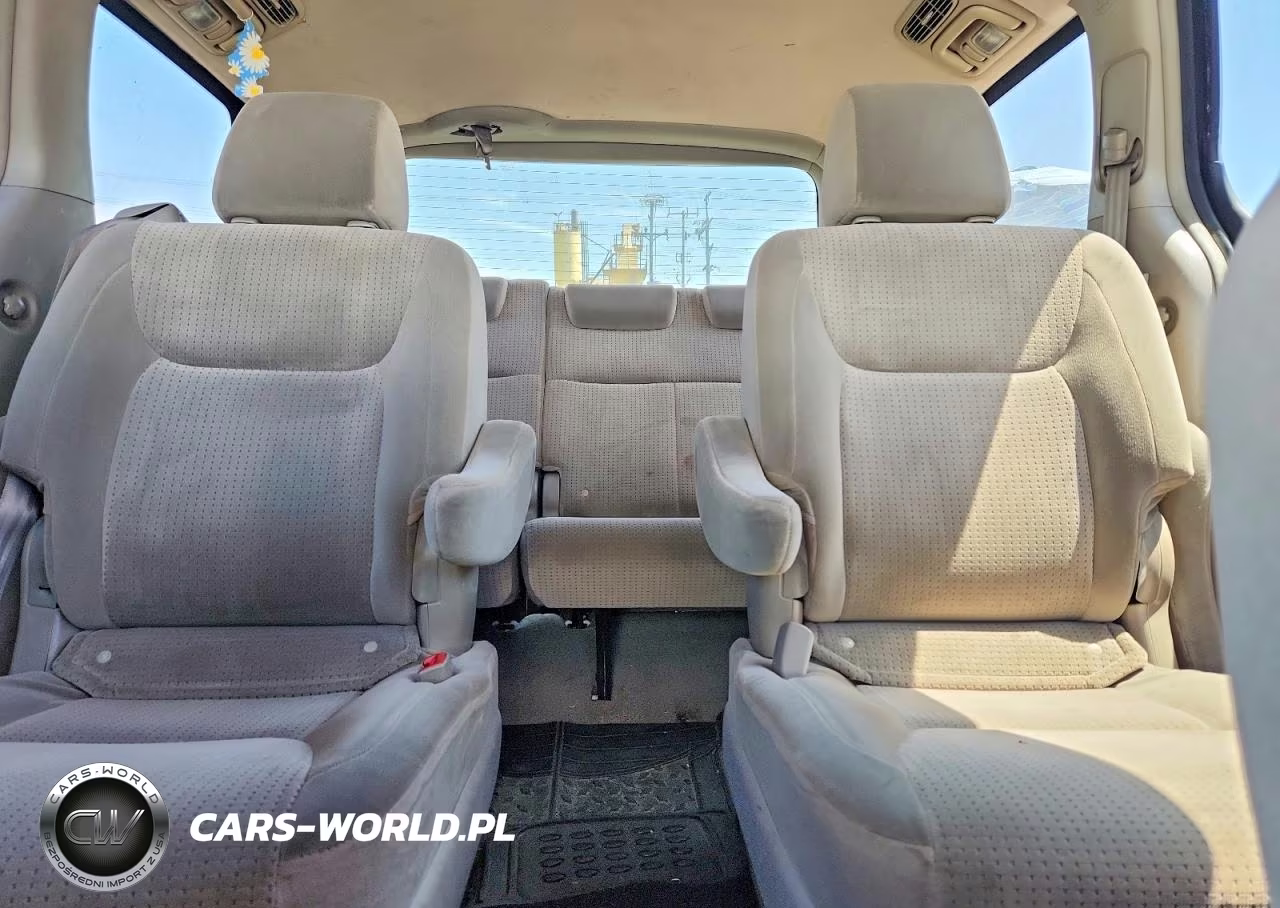 2010 Toyota Sienna Le 7-Passenger VIN:5TDKK4CC5AS290704 - 10