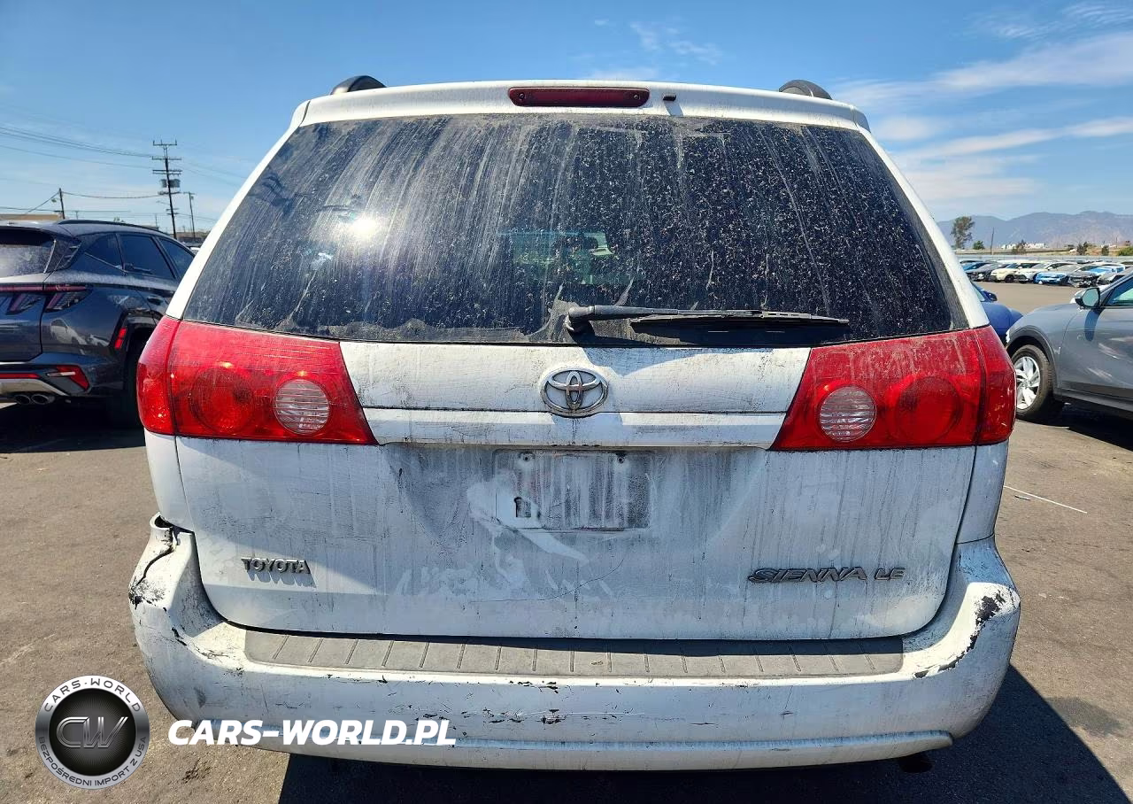 2010 Toyota Sienna Le 7-Passenger VIN:5TDKK4CC5AS290704 - 6
