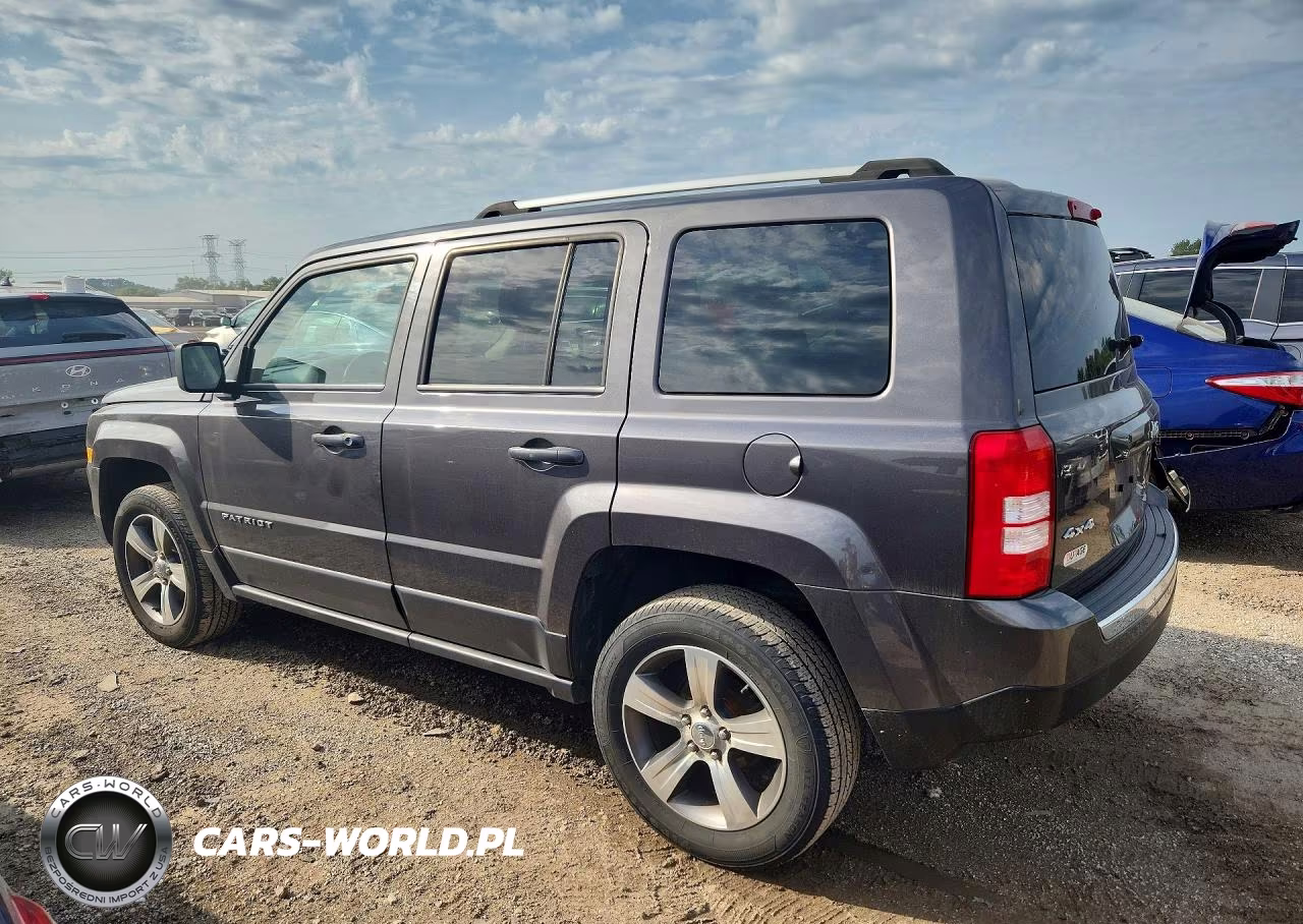 2016 Jeep Patriot Latitude VIN:1C4NJRFB6GD674107 - 2