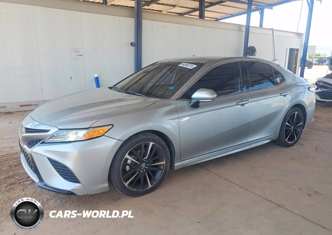 2020 Toyota Camry Xse – zdjęcie 1 z 12