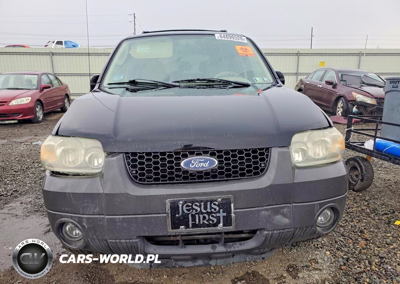 2005 Ford Escape Xlt VIN:1FMYU93165KA55785 - 5