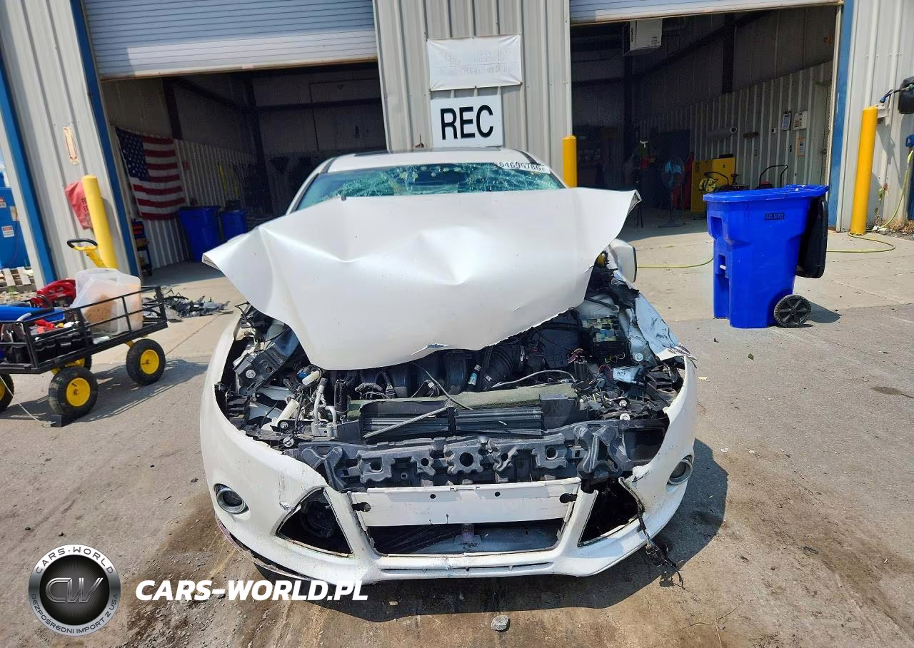 2013 Ford Focus Titanium VIN:1FADP3J26DL155161 - 5