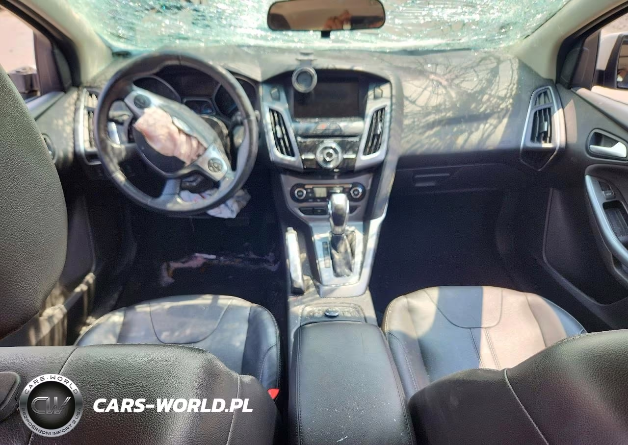 2013 Ford Focus Titanium VIN:1FADP3J26DL155161 - 8