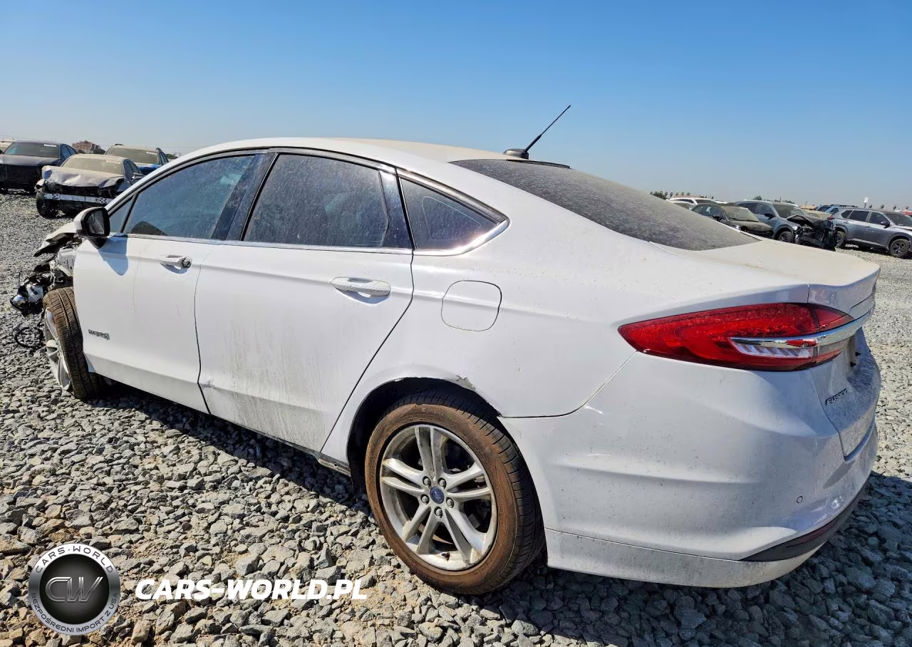 2018 Ford Fusion VIN:3FA6P0LU5JR146454 - 2