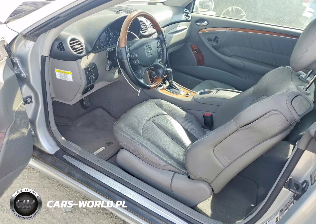 2009 Mercedes-Benz Clk 550 VIN:WDBTK72G89T101176 - 8