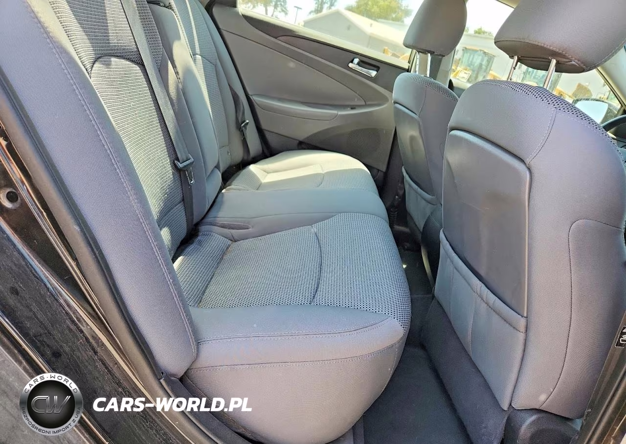 2012 Hyundai Sonata Gls VIN:5NPEB4ACXCH388376 - 10