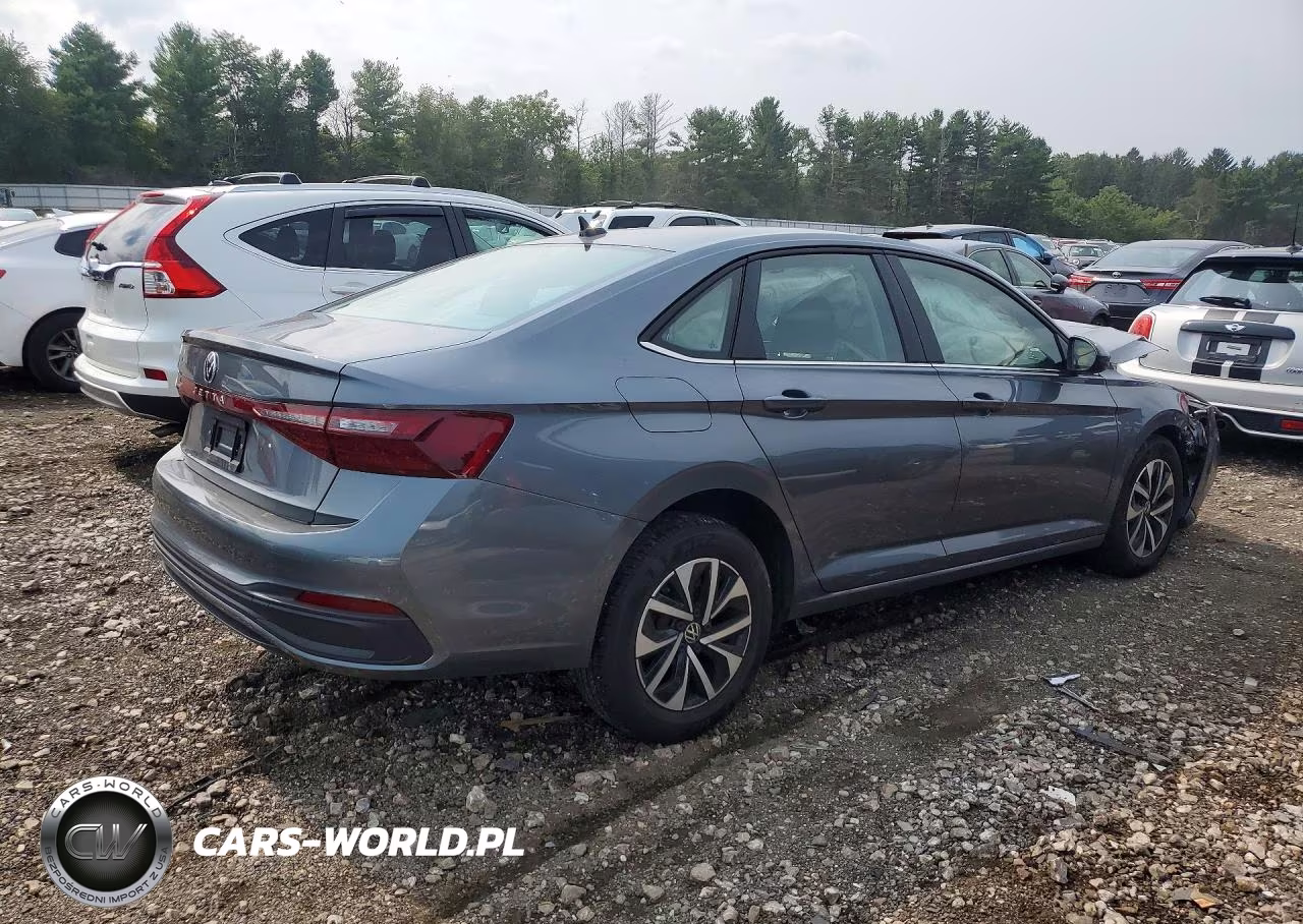 2026 Volkswagen Jetta S VIN:3VW5W7BU8TM012439 - 3