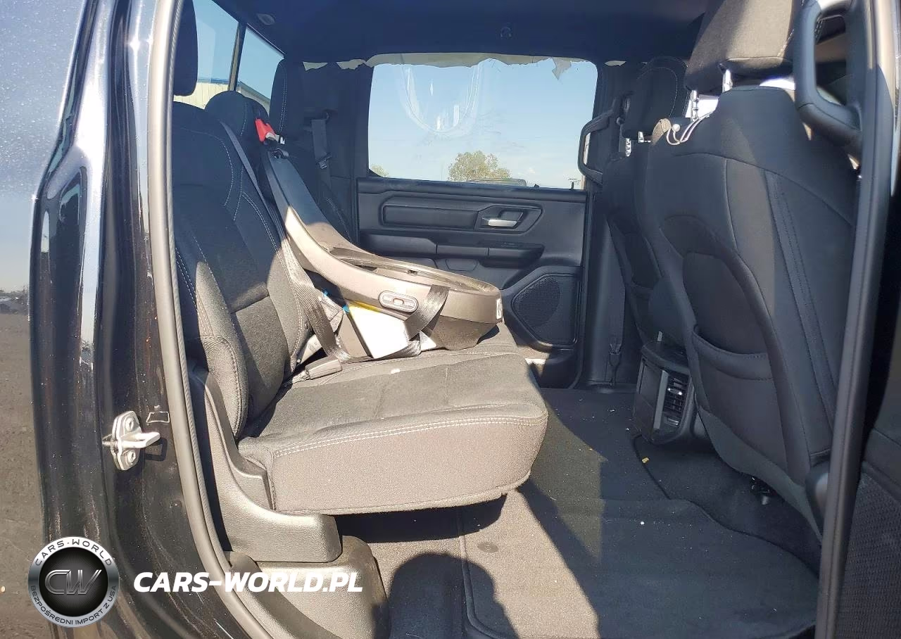 2025 Ram 1500 Tradesman VIN:1C6RREGG8SN176403 - 10