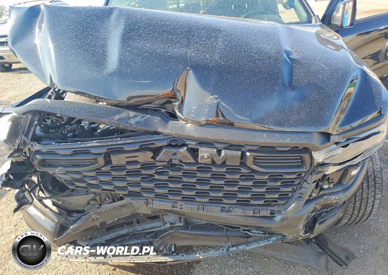 2025 Ram 1500 Tradesman VIN:1C6RREGG8SN176403 - 11