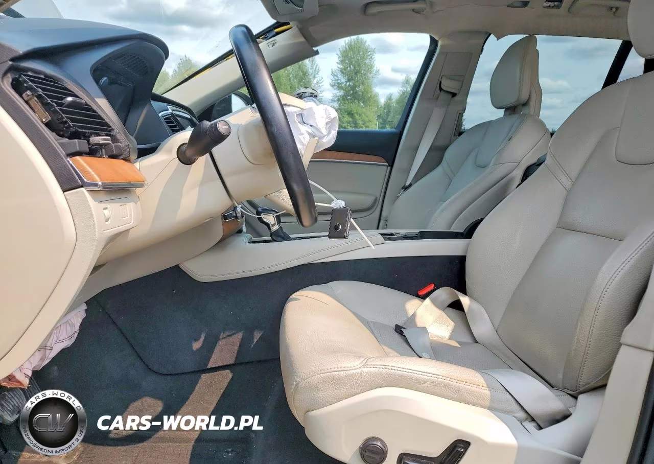 2021 Volvo Xc90 T6 Momentum VIN:YV4A221K7M1702677 - 7