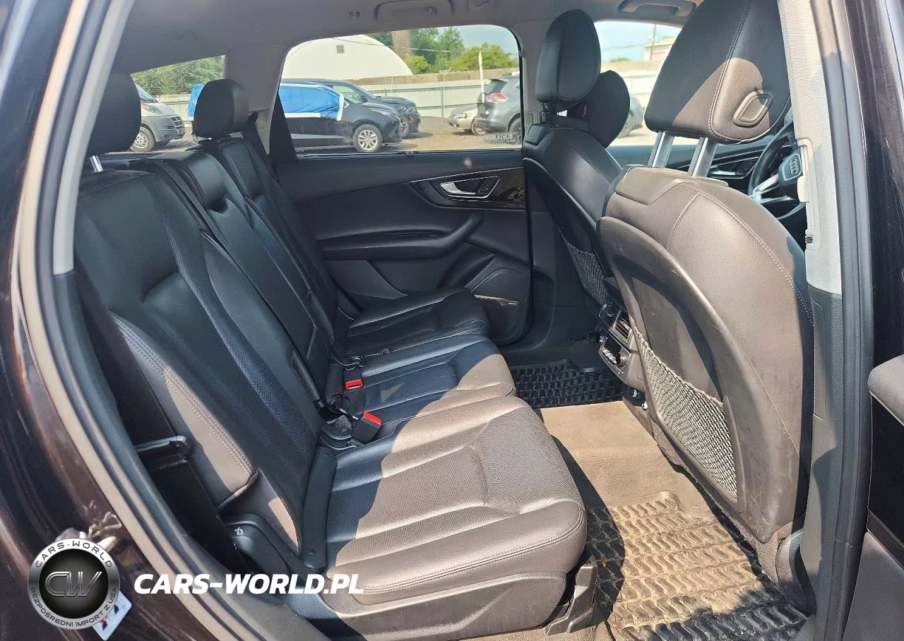 2019 Audi Q7 Premium Plus VIN:WA1LAAF76KD017573 - 11