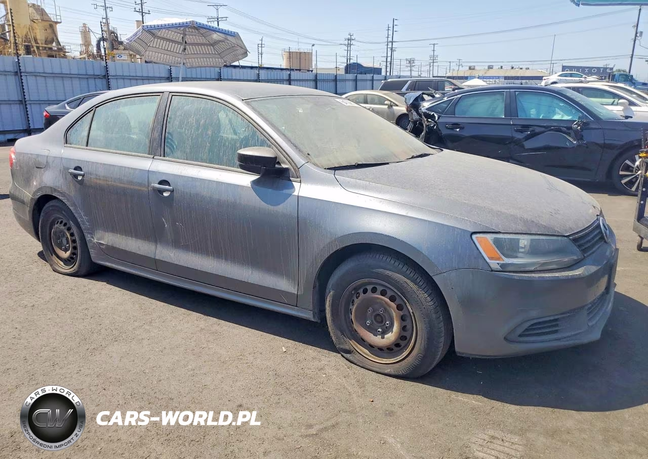 2014 Volkswagen Jetta Base VIN:3VW2K7AJ1EM208537 - 4