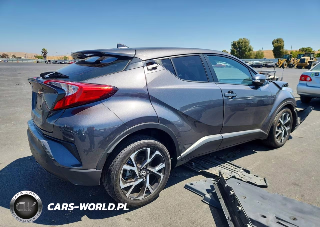 2018 Toyota C-Hr Xle Premium VIN:NMTKHMBX4JR052022 - 3