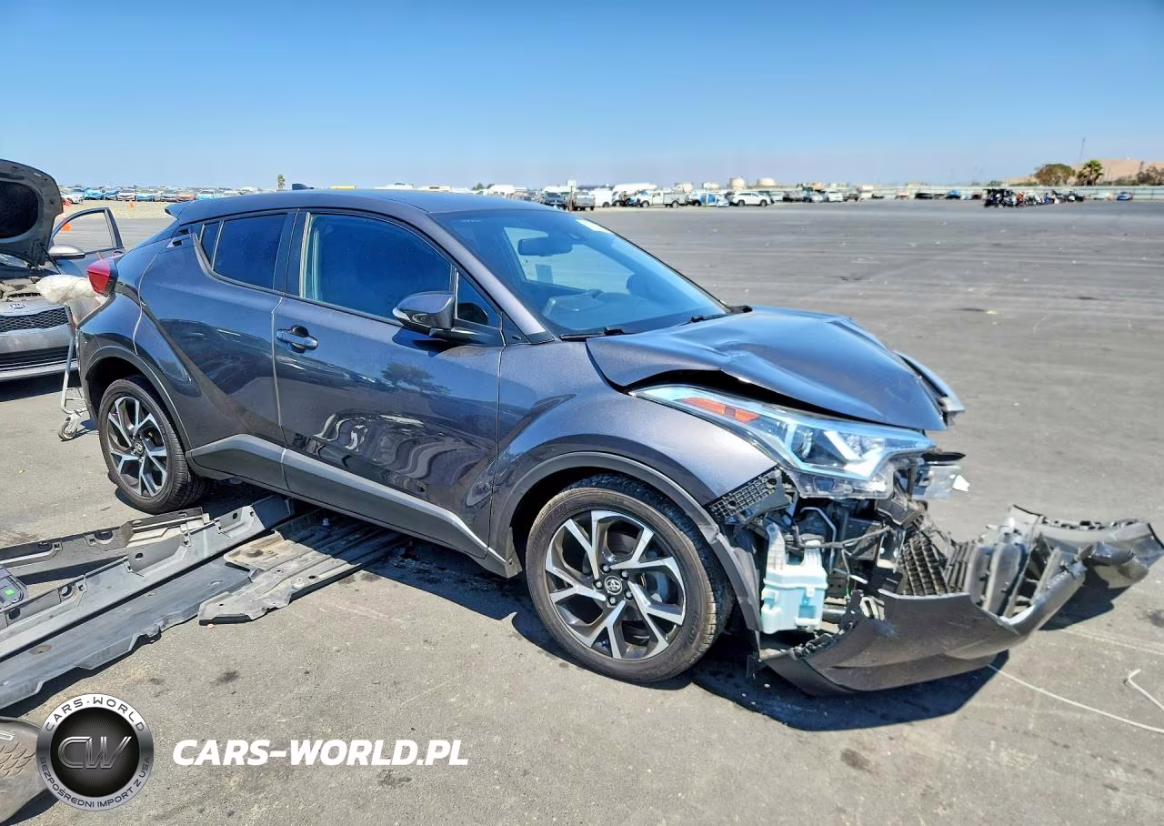 2018 Toyota C-Hr Xle Premium VIN:NMTKHMBX4JR052022 - 4