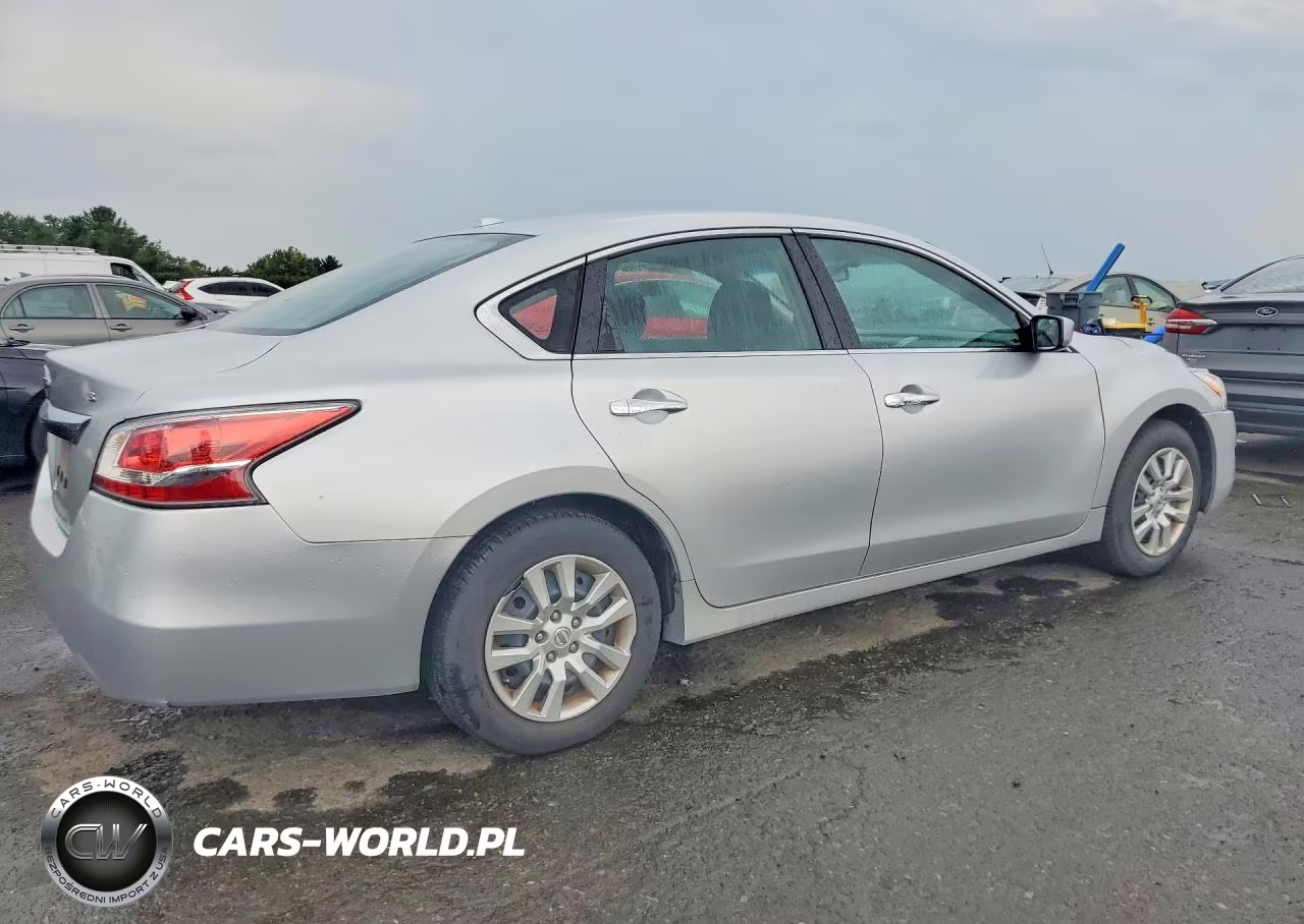 2015 Nissan Altima 2.5 S VIN:1N4AL3AP0FC209891 - 3