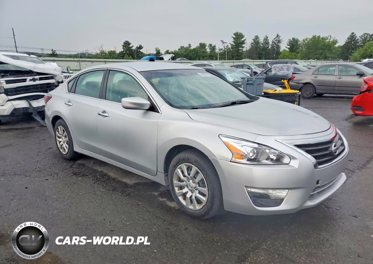 2015 Nissan Altima 2.5 S VIN:1N4AL3AP0FC209891 - 4