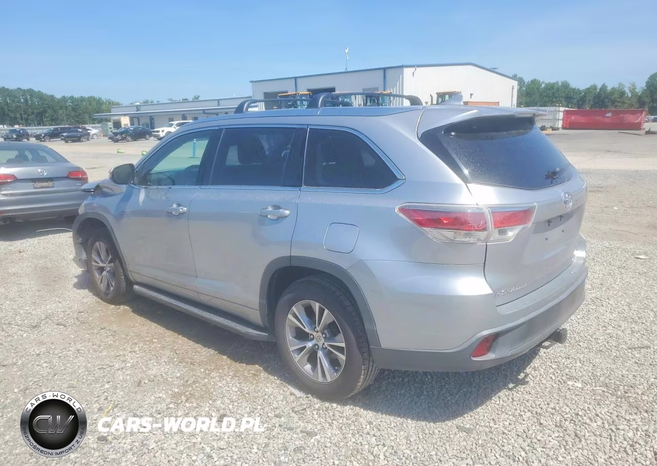 2015 Toyota Highlander Xle VIN:5TDKKRFH5FS056221 - 2