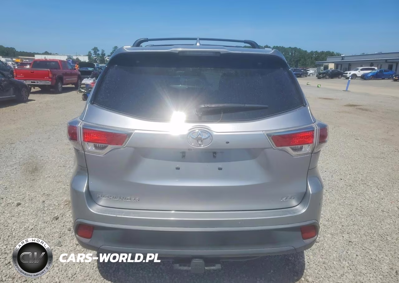 2015 Toyota Highlander Xle VIN:5TDKKRFH5FS056221 - 6