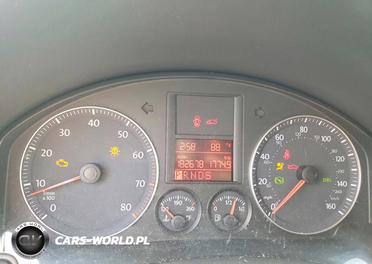 2008 Volkswagen Jetta Se VIN:3VWRM71K98M135438 - 9