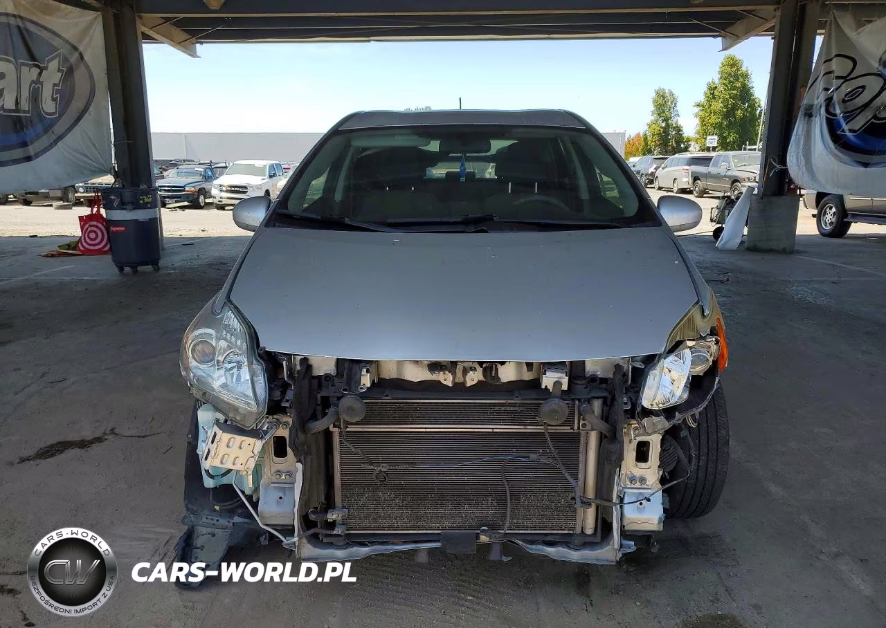 2012 Toyota Prius Two VIN:JTDKN3DU6C1527810 - 5
