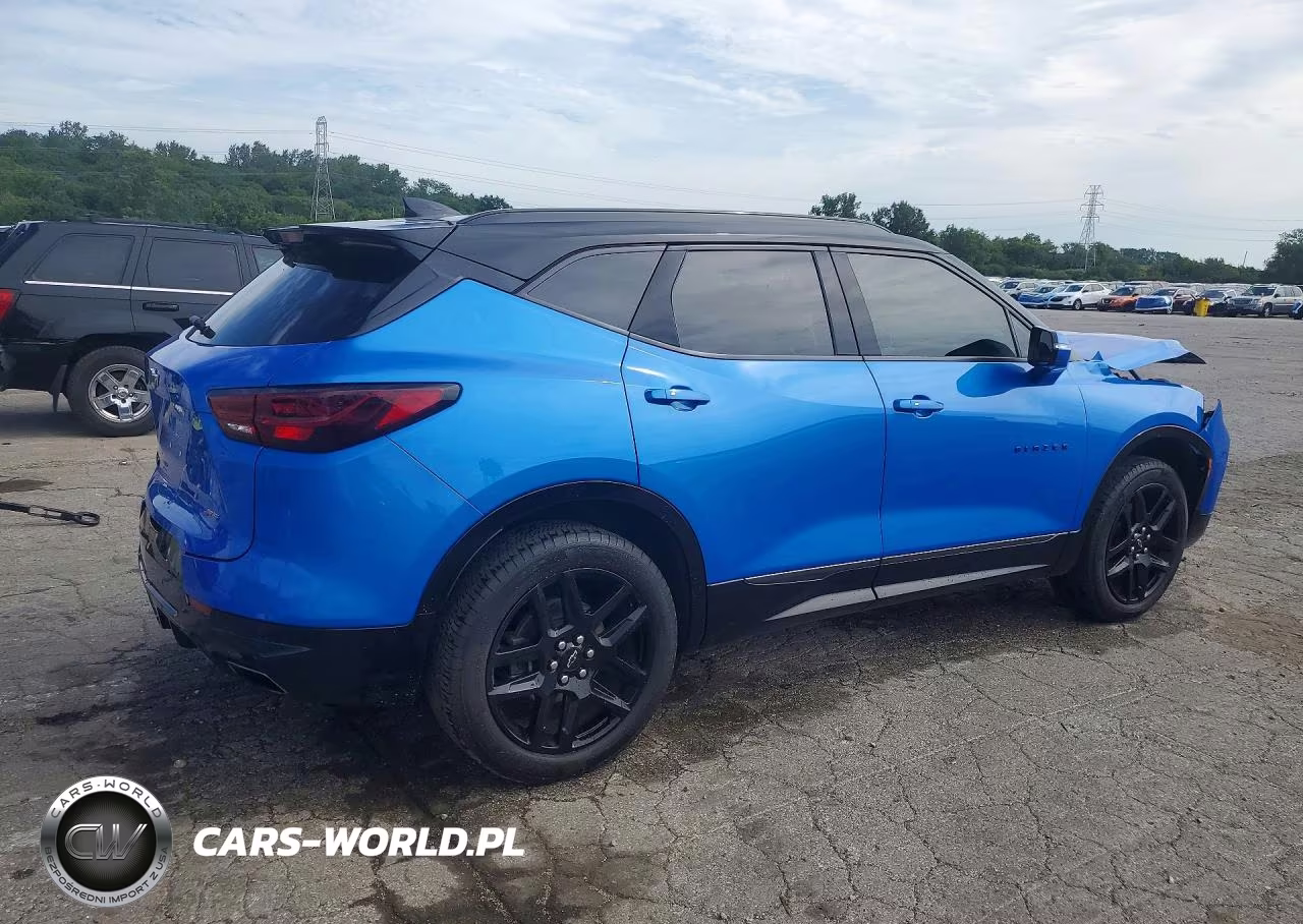 2025 Chevrolet Blazer Rs VIN:3GNKBERS5SS107505 - 3