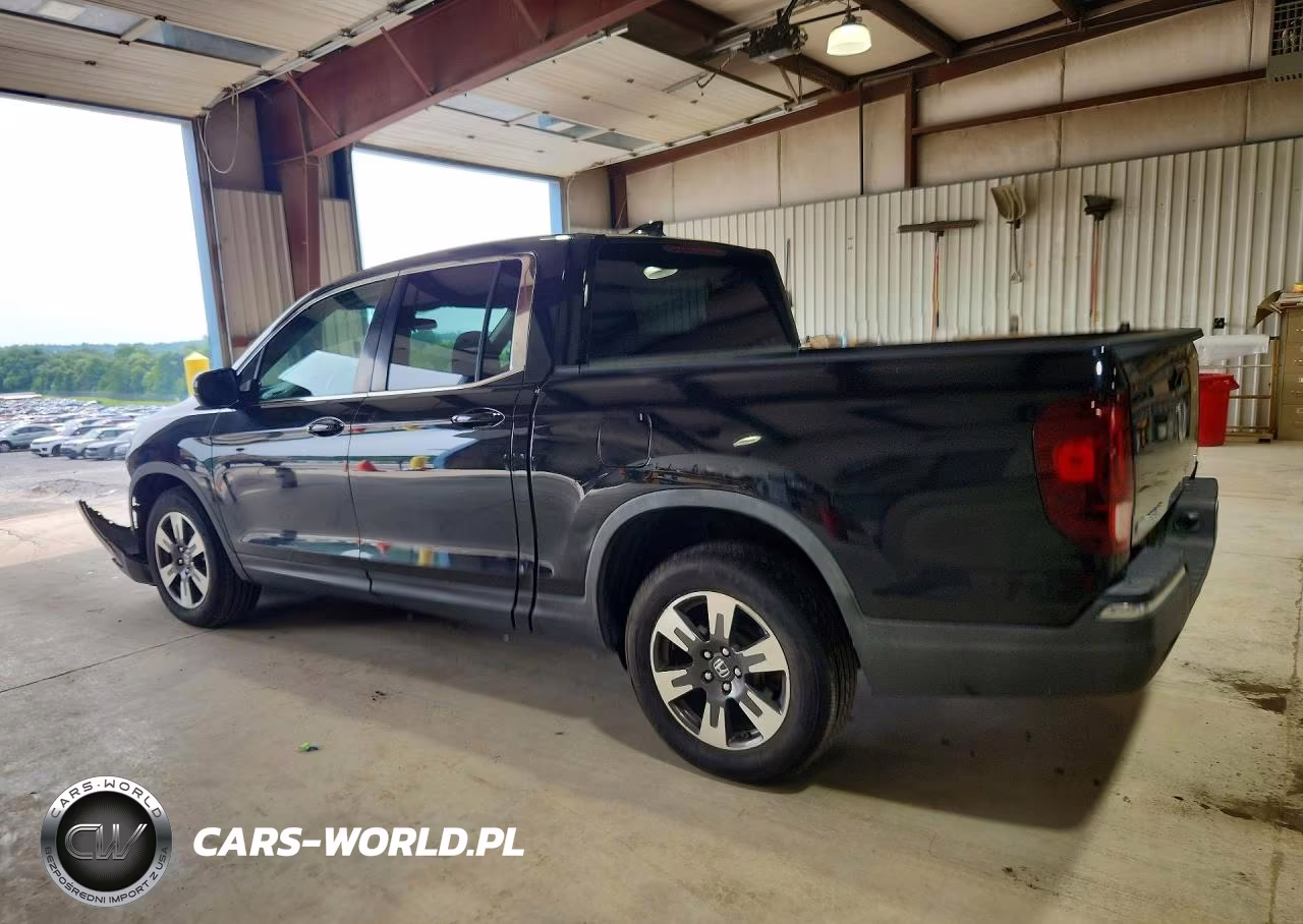 2017 Honda Ridgeline Rtl VIN:5FPYK3F50HB006418 - 2