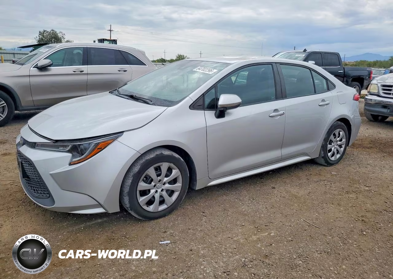 2021 Toyota Corolla Le – zdjęcie 1 z 12