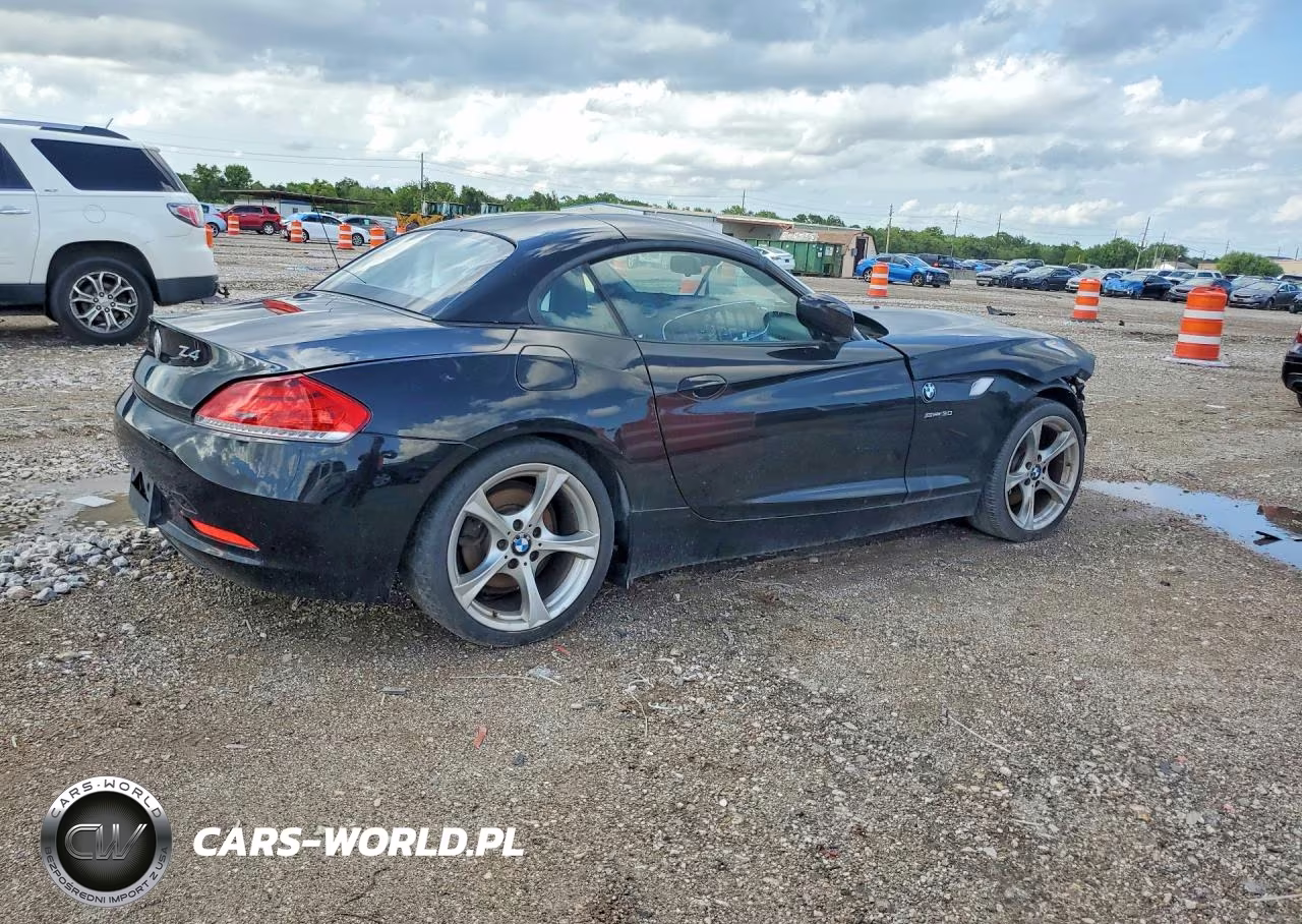 2011 BMW Z4 Sdrive30I VIN:WBALM5C55BE495711 - 3