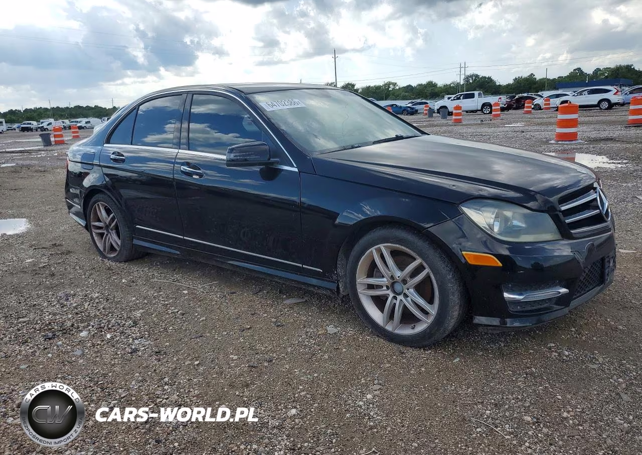 2014 Mercedes-Benz C 250 VIN:WDDGF4HB6EG216966 - 4
