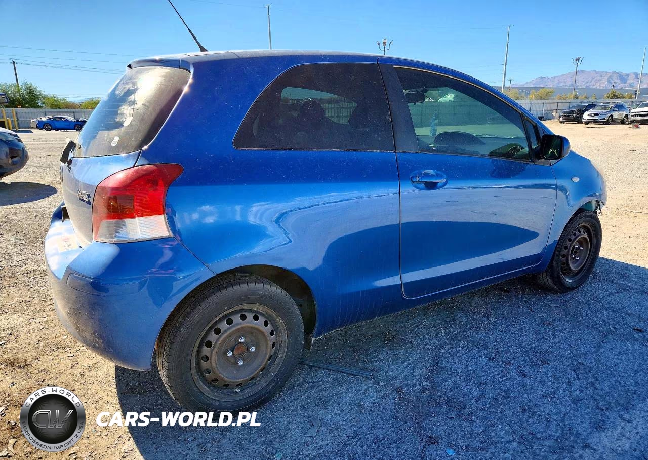 2010 Toyota Yaris Base VIN:JTDJT4K3XA5295767 - 3