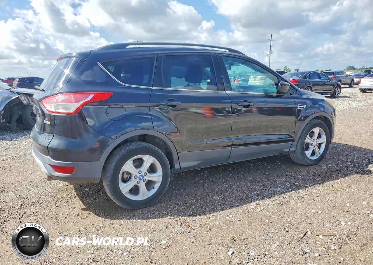 2013 Ford Escape Se VIN:1FMCU0GX3DUC13619 - 3