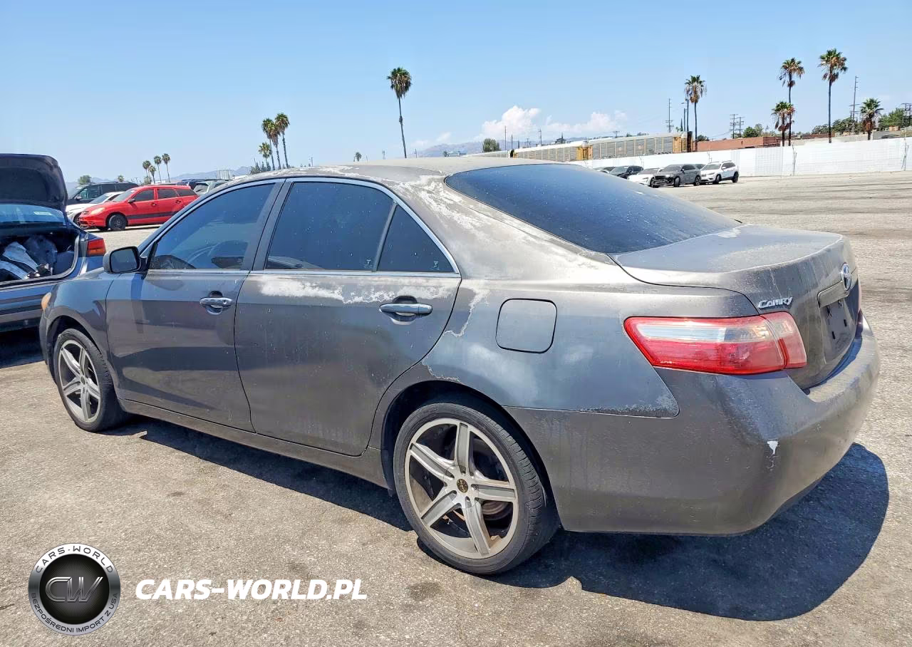 2008 Toyota Camry Le VIN:4T4BE46KX8R023883 - 2