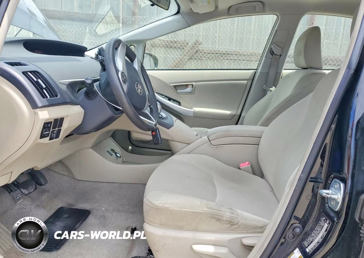 2011 Toyota Prius Two VIN:JTDKN3DU9B1478911 - 7