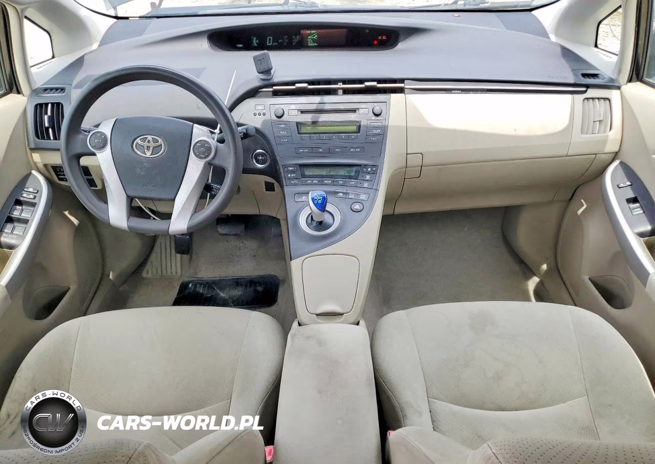 2011 Toyota Prius Two VIN:JTDKN3DU9B1478911 - 8