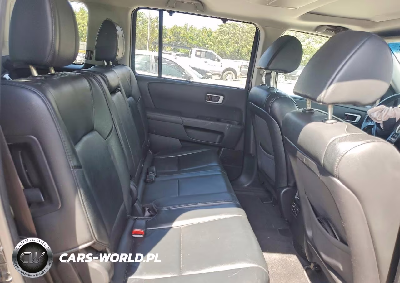 2015 Honda Pilot Touring VIN:5FNYF4H98FB064342 - 11