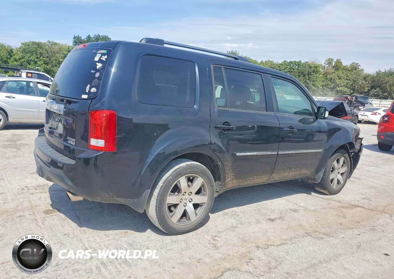 2015 Honda Pilot Touring VIN:5FNYF4H98FB064342 - 3